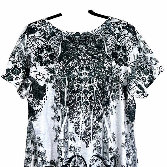 Dressbarn Blouse Top Womens 2X Black & White Paisley Print Embellished EUC - Picture 8 of 16